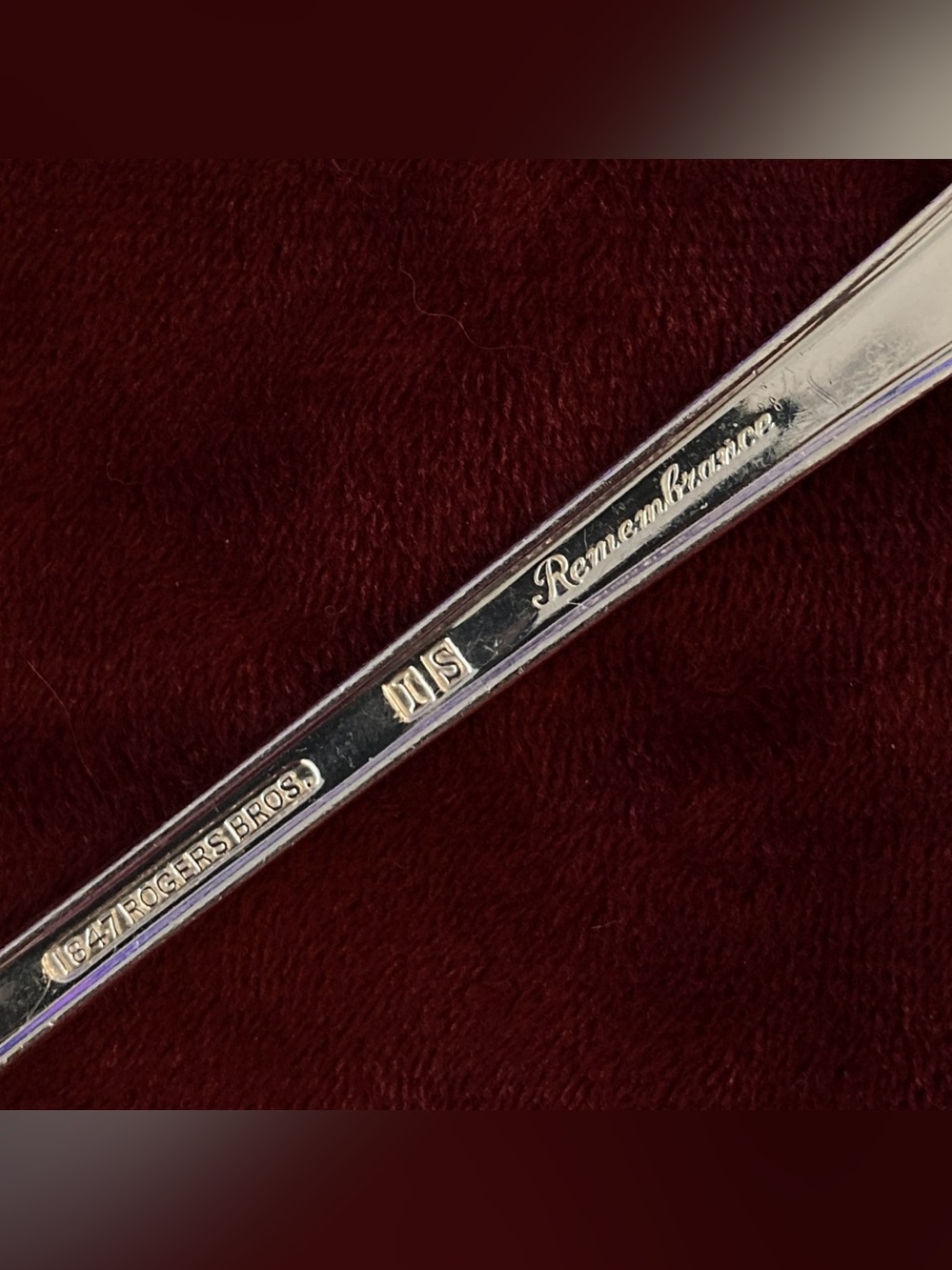 Set of 6 Silverplate Dinner Forks Rose Remembrance Pattern 1847 Rogers Bros - Picture 4 of 6